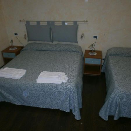 Albergo Vecchio Pavone Borgaro Torinese Eksteriør billede