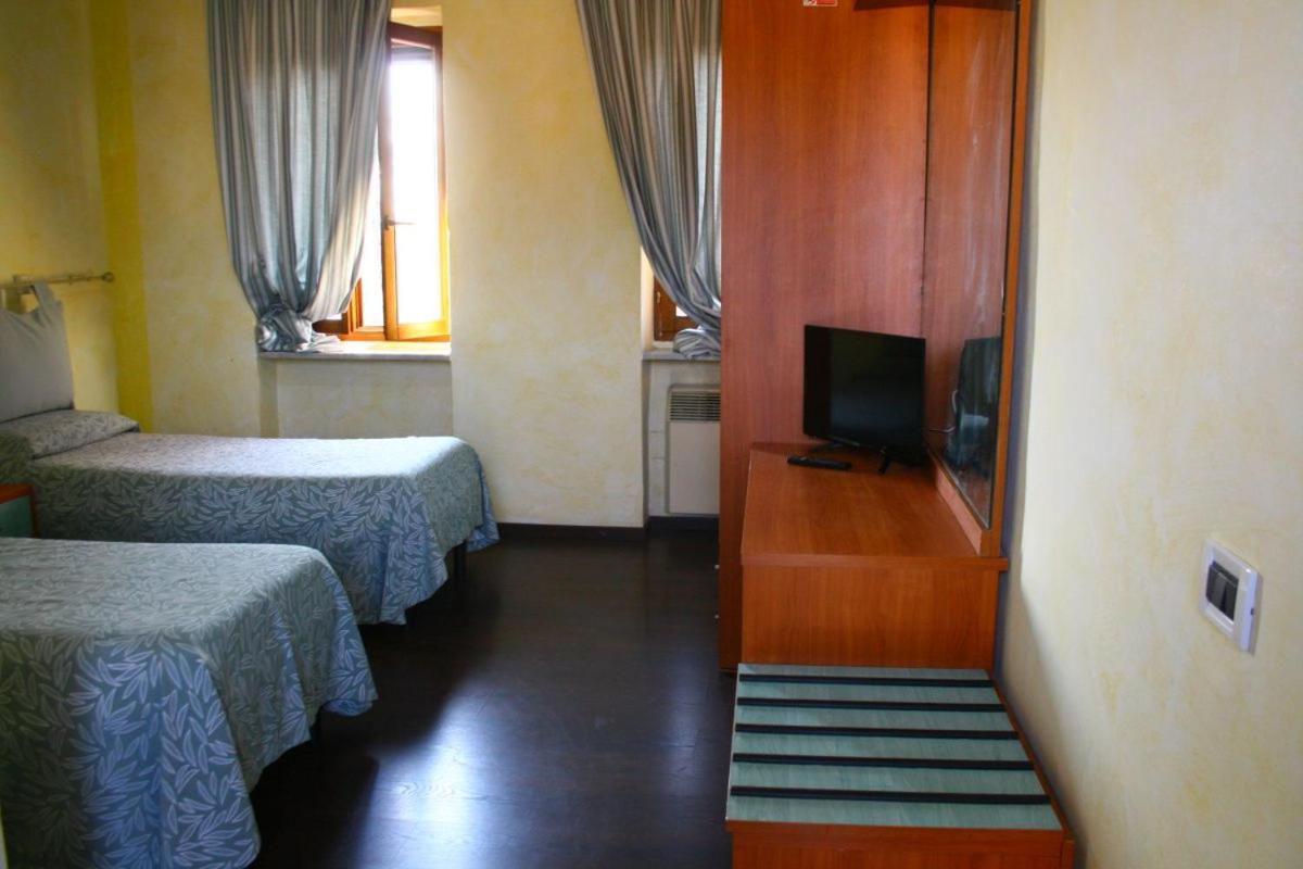 Albergo Vecchio Pavone Borgaro Torinese Eksteriør billede